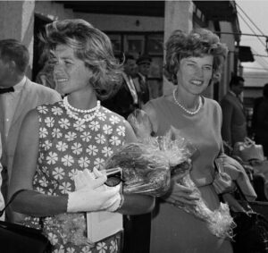 Photo of Jean and Eunice Kennedy